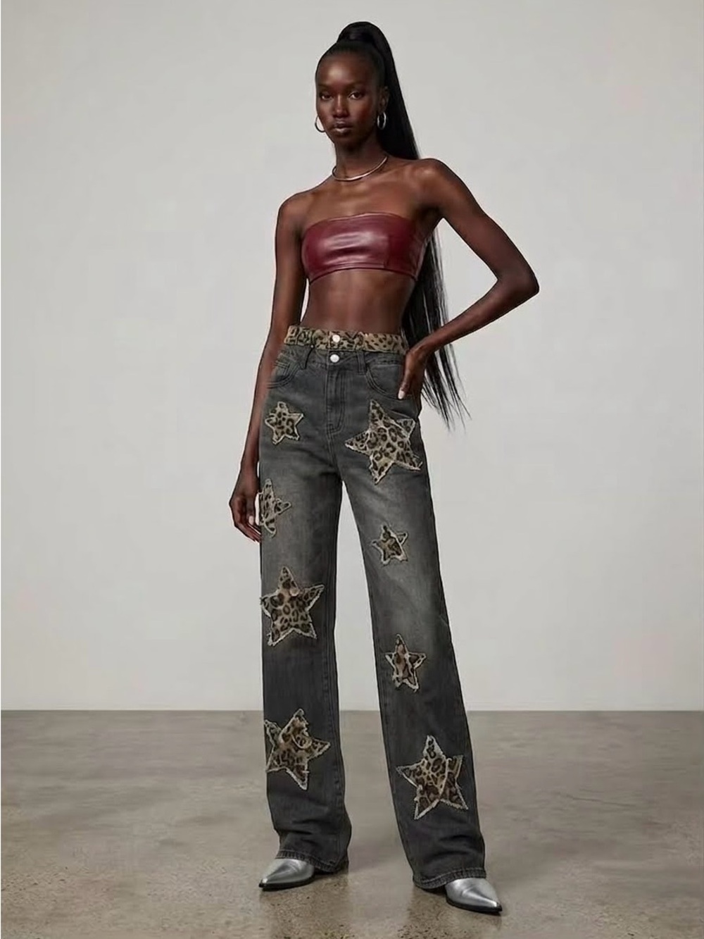 NEW🔥Leopard Star Patch Wide-Leg Women’s Jeans